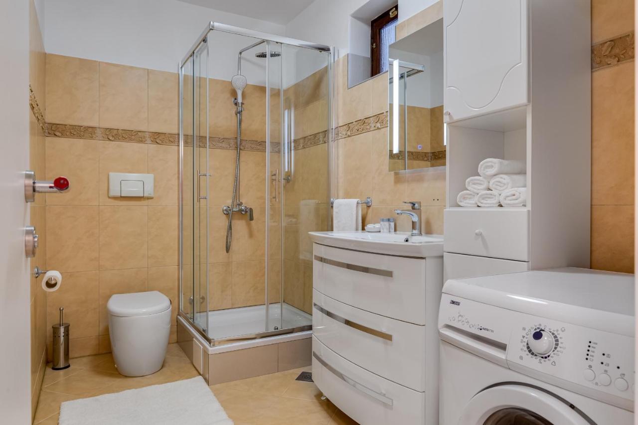 Elegant Two Bedroom Apartment Zadar Exterior foto